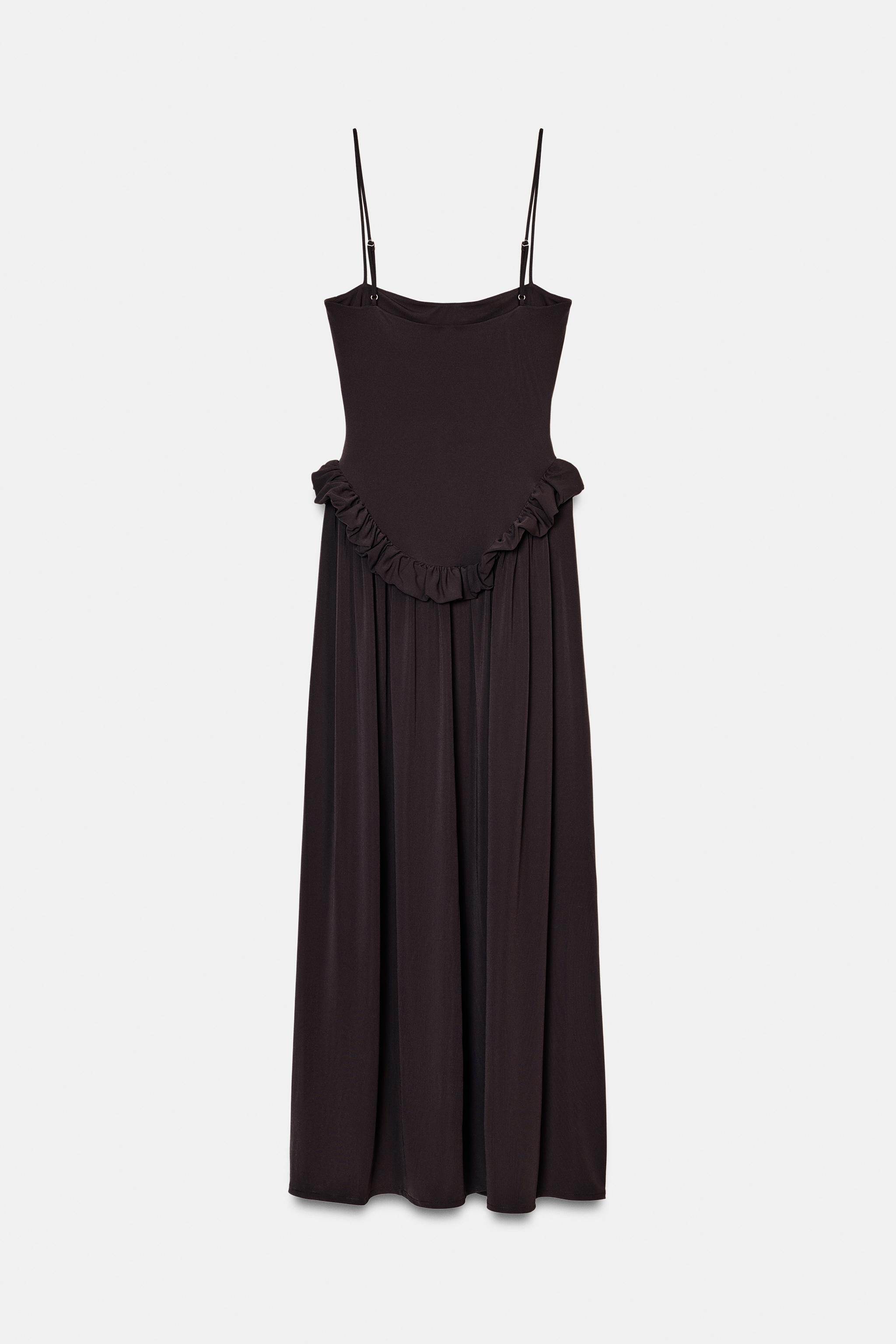 ROBE PEPLUM À VOLUME